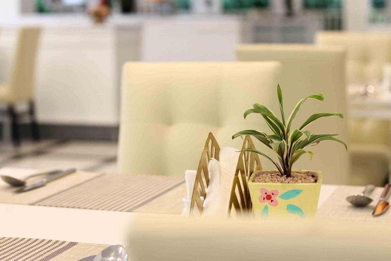 Pooh Beach Resort & Spa Jomtien Beach Exteriör bild