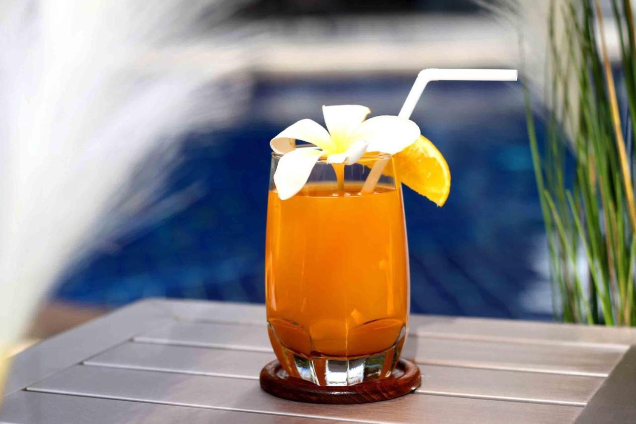 Pooh Beach Resort & Spa Jomtien Beach Exteriör bild