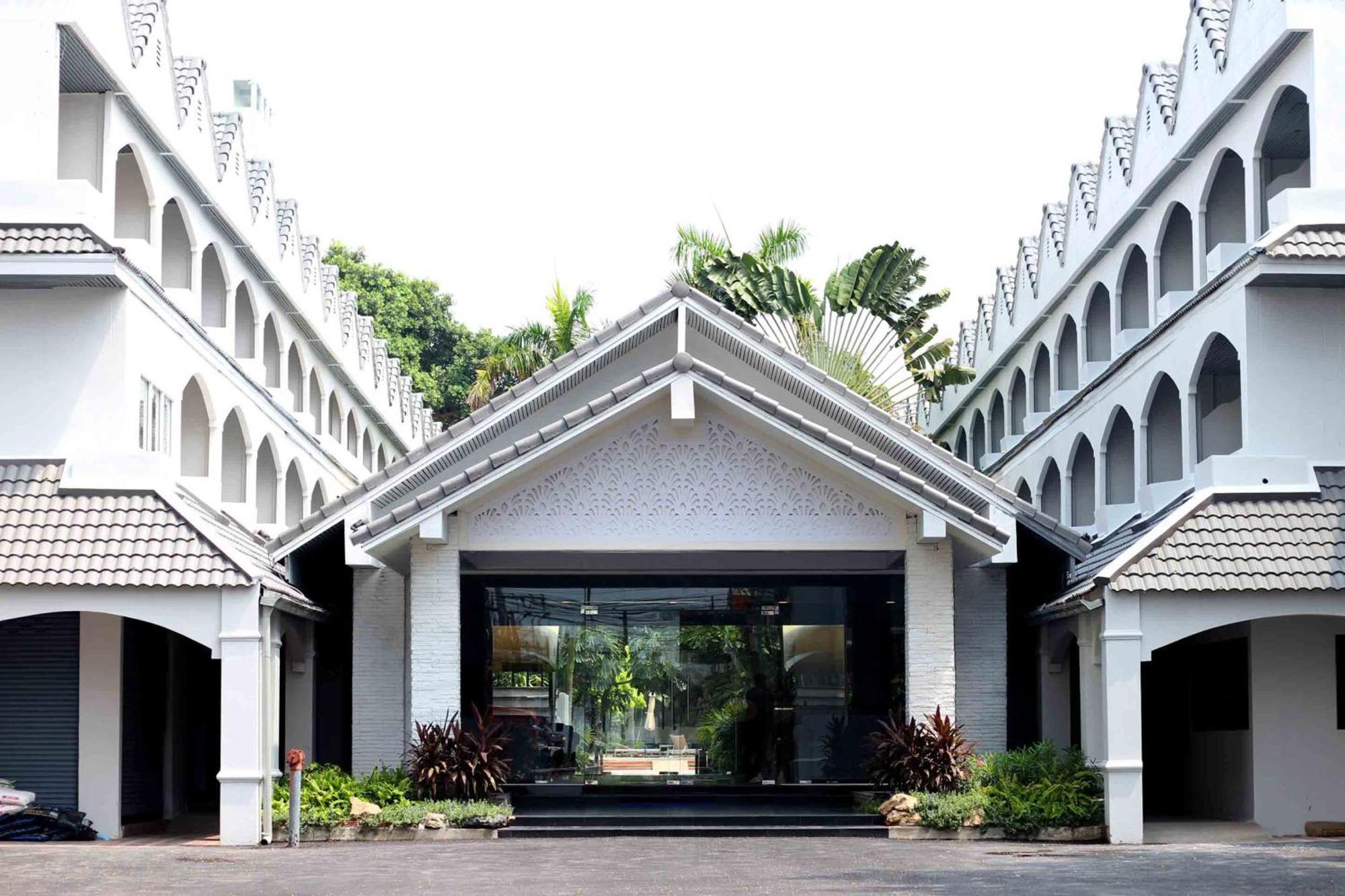 Pooh Beach Resort & Spa Jomtien Beach Exteriör bild