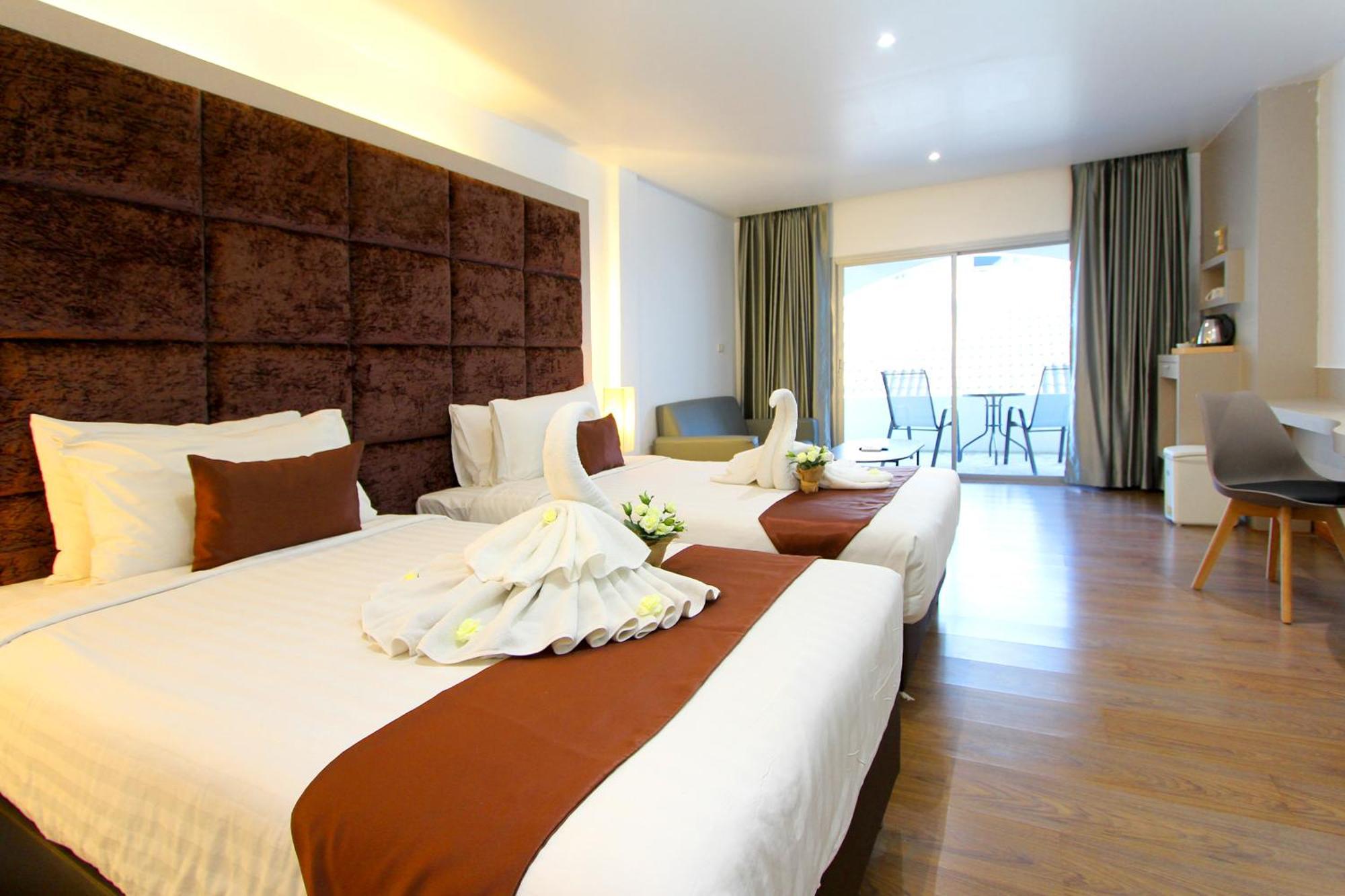 Pooh Beach Resort & Spa Jomtien Beach Exteriör bild