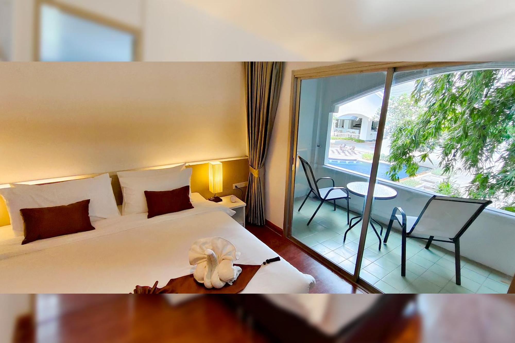 Pooh Beach Resort & Spa Jomtien Beach Exteriör bild